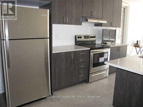 53 Hubbell Rd in Brampton, ON - Building Photo - Building Photo