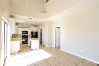 7111 N 27th Ln in Phoenix, AZ - Building Photo - Building Photo