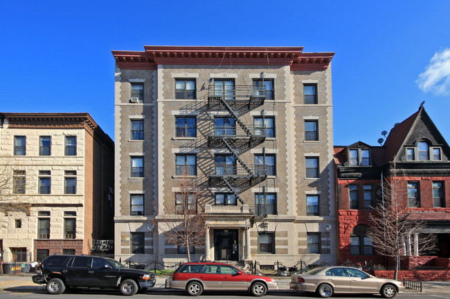 661-665 Saint Marks Ave