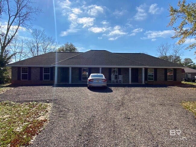 24944 School St in Elberta, AL - Building Photo - Building Photo