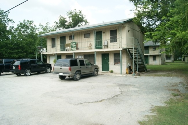 Green River in Houston, TX - Foto de edificio - Building Photo