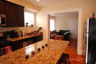 33 Montcalm Ave, Unit 2 in Boston, MA - Building Photo