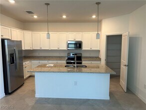 14717 Palamos Cir in Ft. Myers, FL - Building Photo - Building Photo