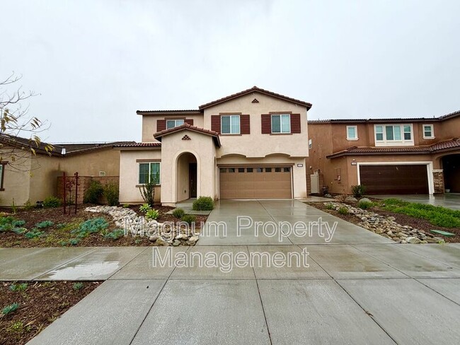 31356 Sycamore Leaf Dr in Winchester, CA - Building Photo - Building Photo