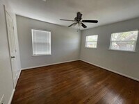 8729 Sandpiper Dr photo'