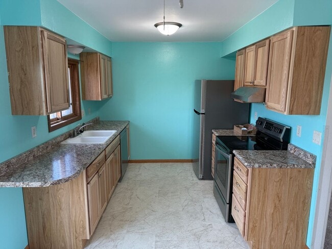 4916 Saratoga Dr in Black Hawk, SD - Building Photo - Building Photo