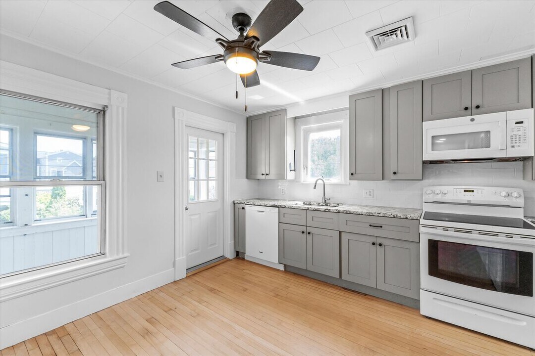 788 Union St in Manchester, NH - Building Photo