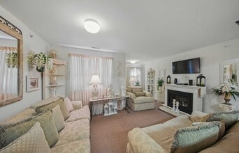 Montgomery Manor in Montgomery, NY - Building Photo - Building Photo