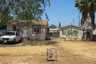 12211 Inez St in Whittier, CA - Building Photo - Building Photo