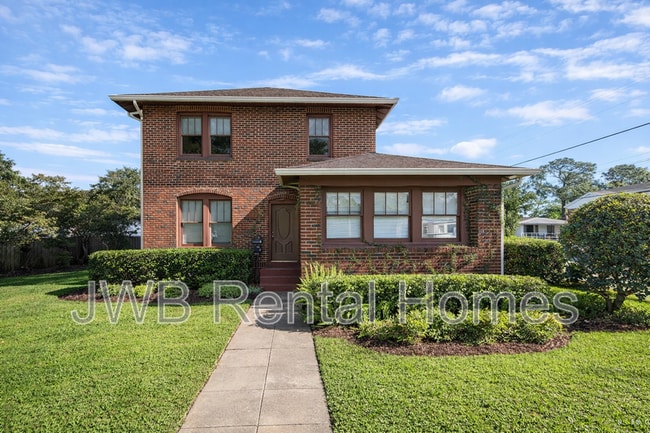 property at 2941 Selma St