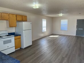 19474 Magnolia St, Unit A in Citronelle, AL - Building Photo - Building Photo