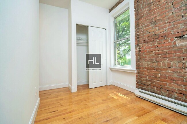21 Adelphi St in Brooklyn, NY - Building Photo - Building Photo