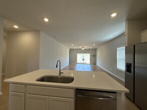 280 Shangrila Wy in Meridianville, AL - Foto de edificio - Building Photo