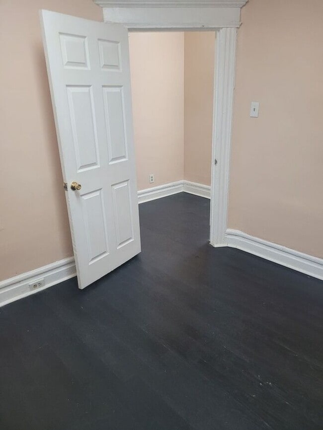 property at 91 S Munn Ave