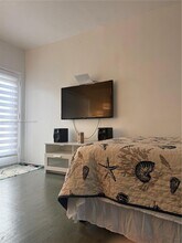 1060 Pennsylvania Ave in Miami Beach, FL - Building Photo - Building Photo