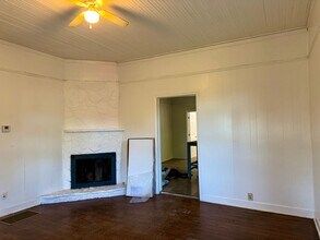 1 Whitten Ave in Griffin, GA - Building Photo - Building Photo