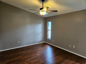 11644 Hidden Hollow Cir in Tampa, FL - Building Photo - Building Photo