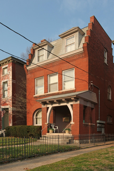 1224 Garvin Pl in Louisville, KY - Foto de edificio