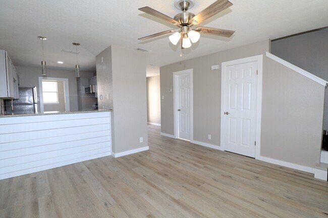 4820 Delwood St in Corpus Christi, TX - Building Photo - Building Photo