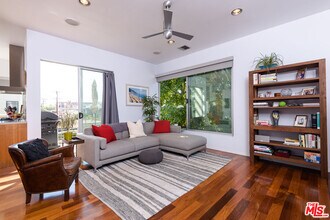 1513 Orange Grove Ave in Los Angeles, CA - Building Photo - Building Photo