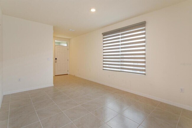 2407 Ribbon Fall Ave in Davenport, FL - Building Photo - Building Photo