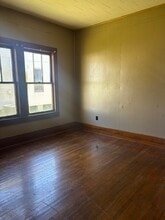 117 Barry St in Sunset, LA - Building Photo - Building Photo