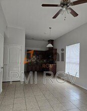 112 W Amy Dr in San Juan, TX - Building Photo - Building Photo