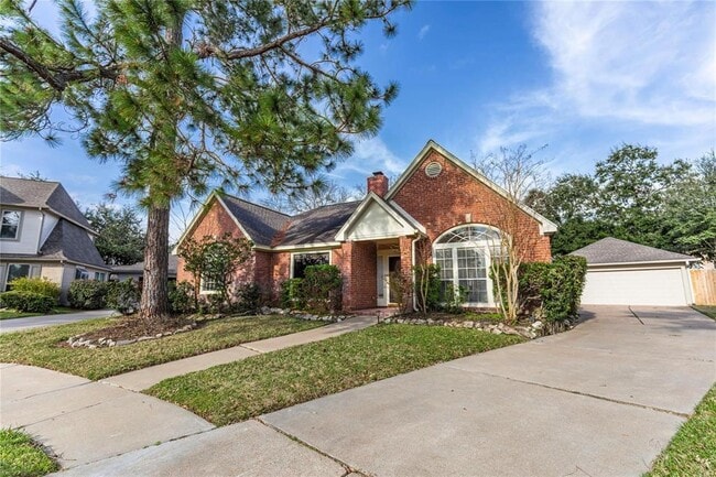 property at 9107 Pine Stream Ct