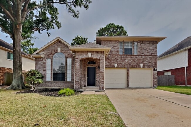 property at 20415 Drakewood Dr