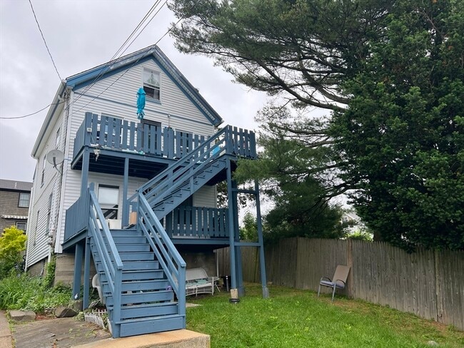 property at 21 Siren St