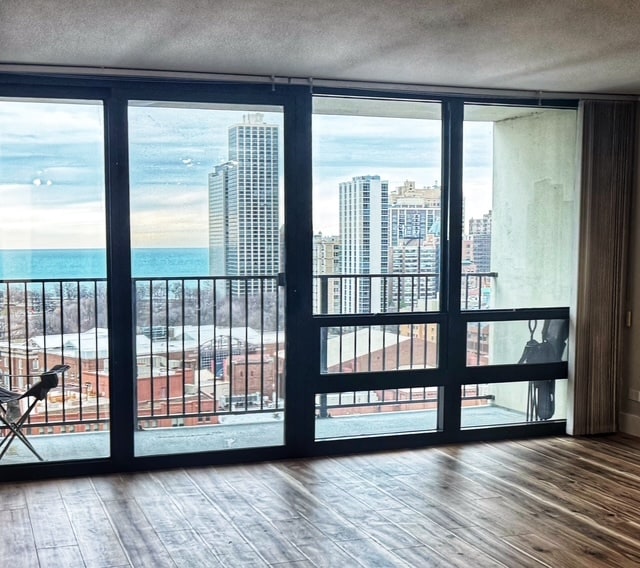 property at 1636 N Wells St