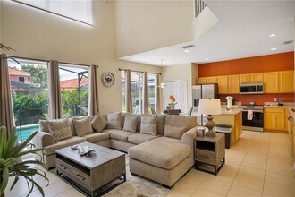 134 Sevilla Ave in Davenport, FL - Building Photo - Building Photo