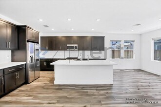 435 N Geyserville Wy in Mountain House, CA - Building Photo - Building Photo