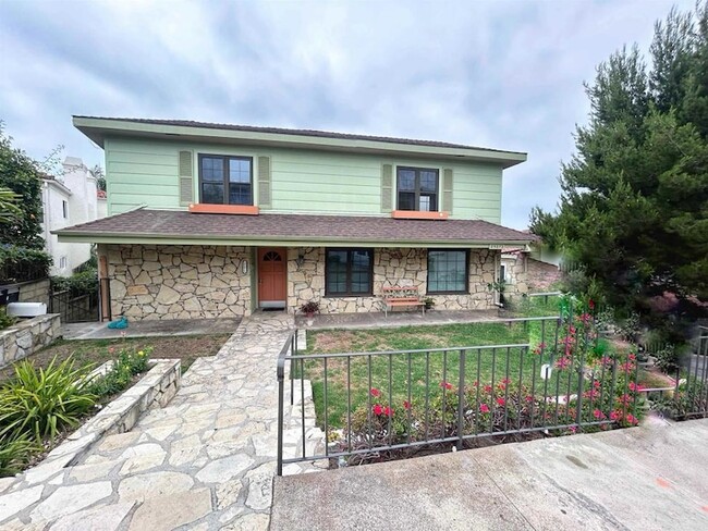 property at 25072 Alicia Dr