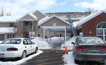 Connelly Acres in Camillus, NY - Building Photo - Building Photo