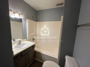 430 W 7th St, Unit 430 in Anderson, IN - Building Photo - Building Photo