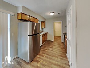 199 Woodcrest Way in Jonesboro, GA - Building Photo - Building Photo