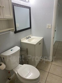 162 Scottsdale Square photo'