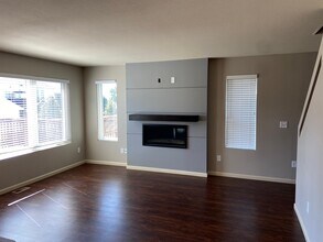 509 La Paz Ave in Bismarck, ND - Building Photo - Building Photo