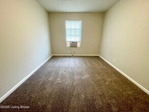 3544 Brockton Ln in Louisville, KY - Building Photo - Building Photo