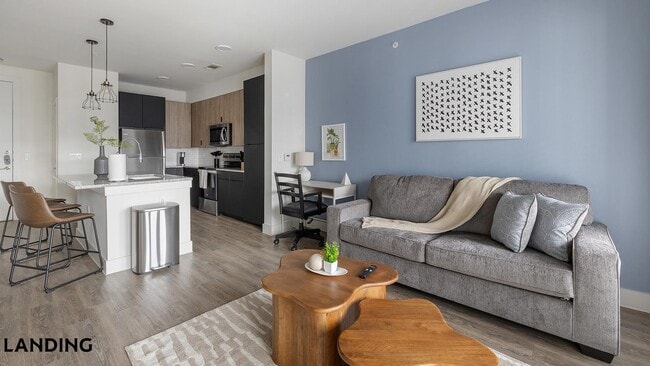 502 E College St, Unit 436