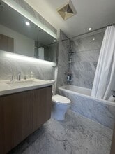 6538 Nelson Ave in Burnaby, BC - Building Photo - Building Photo