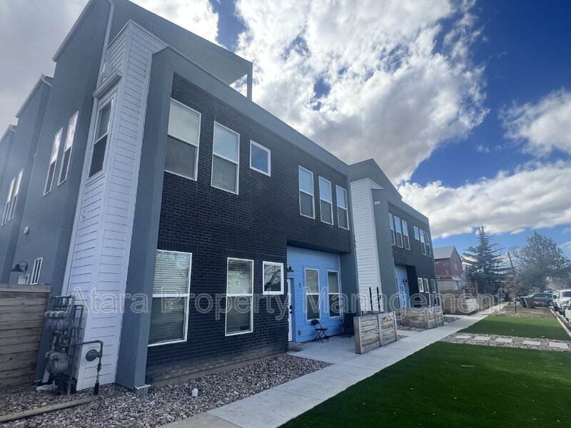 909 Euclid Ave in Salt Lake City, UT - Building Photo