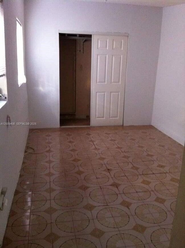 246 NW 64th Ct in Miami, FL - Building Photo - Building Photo