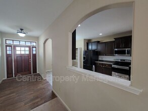 1 Redwolf Ln in Taylors, SC - Building Photo - Building Photo