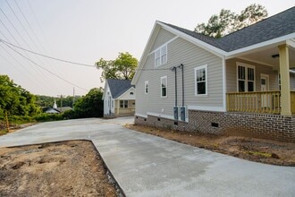 2703 Clark St in Columbia, SC - Building Photo - Building Photo