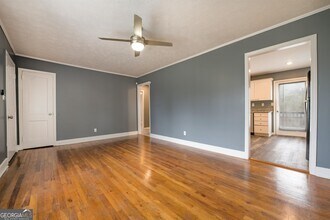 8449 Fairview Dr in Douglasville, GA - Building Photo - Building Photo