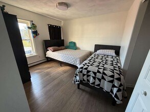 642-648-648 Eastern Ave in Lynn, MA - Foto de edificio - Building Photo