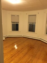 54 Portsmouth St, Unit 2T in Cambridge, MA - Foto de edificio - Building Photo