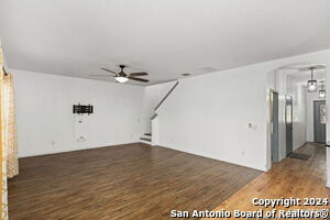 1510 Dancing Wolf in San Antonio, TX - Foto de edificio - Building Photo